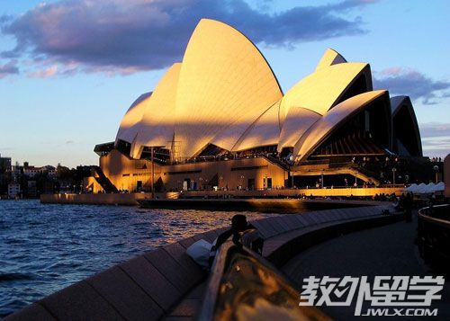澳大利亚预科难吗