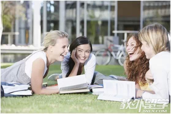 澳大利亚国立大学本科