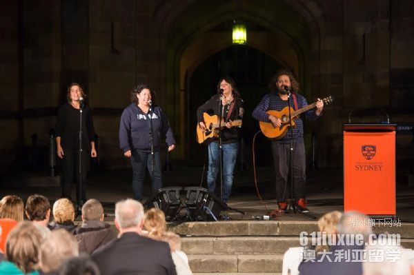 迪肯大学营养学硕士