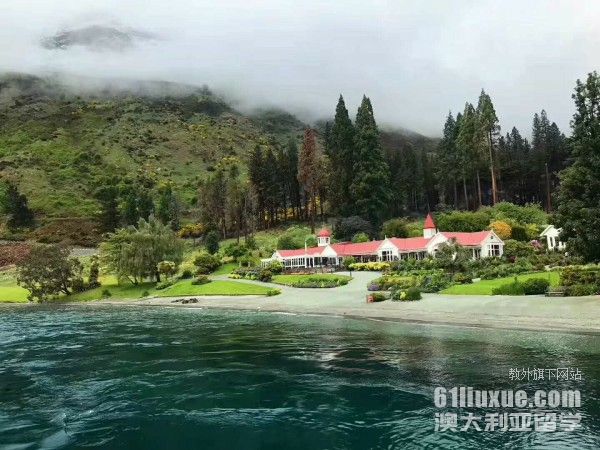 靠高考成绩出国留学