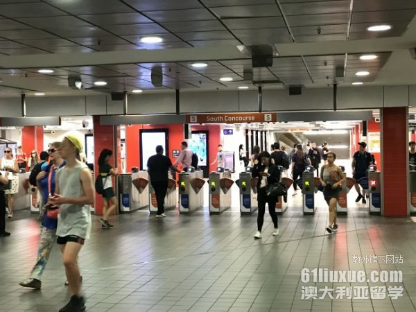 在墨尔本有哪些大学