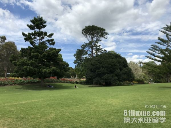 澳洲纽卡斯尔大学学费