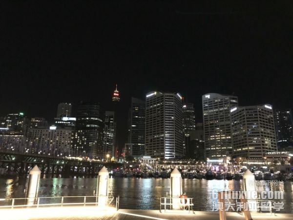 澳大利亚留学英语专业