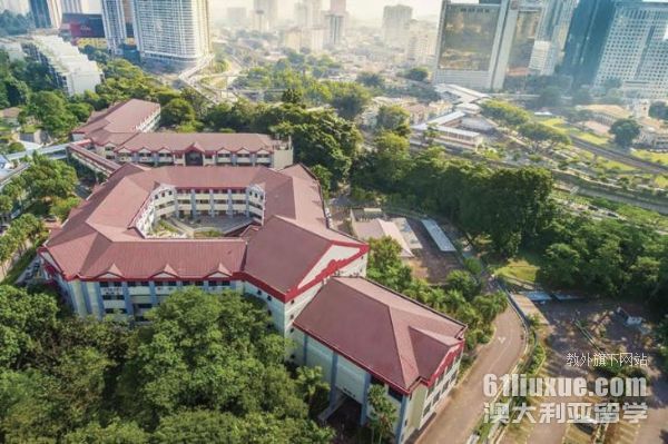 马来亚大学博士