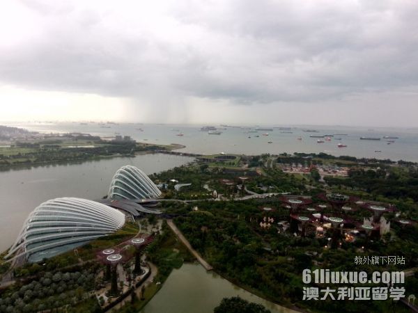 新加坡研究生学期时间