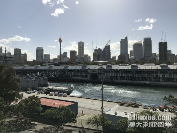 ���޴�ѧ��������