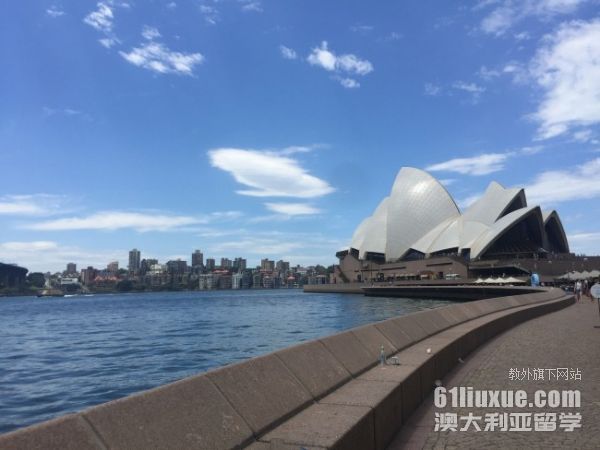 �Ĵ�������Ӱרҵ��ѧ��ѧ