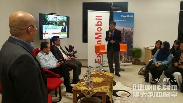 马来西亚留学传媒专业本科费用